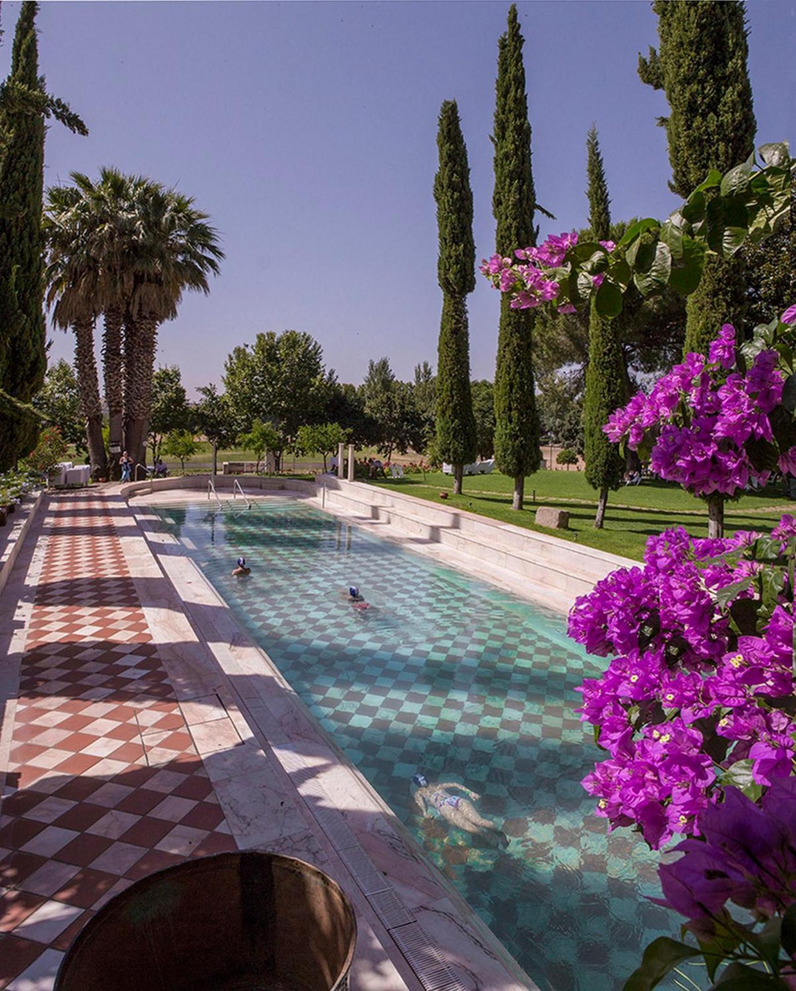 Gran Hotel Aqualange - Balneario De Alange Bagian luar foto