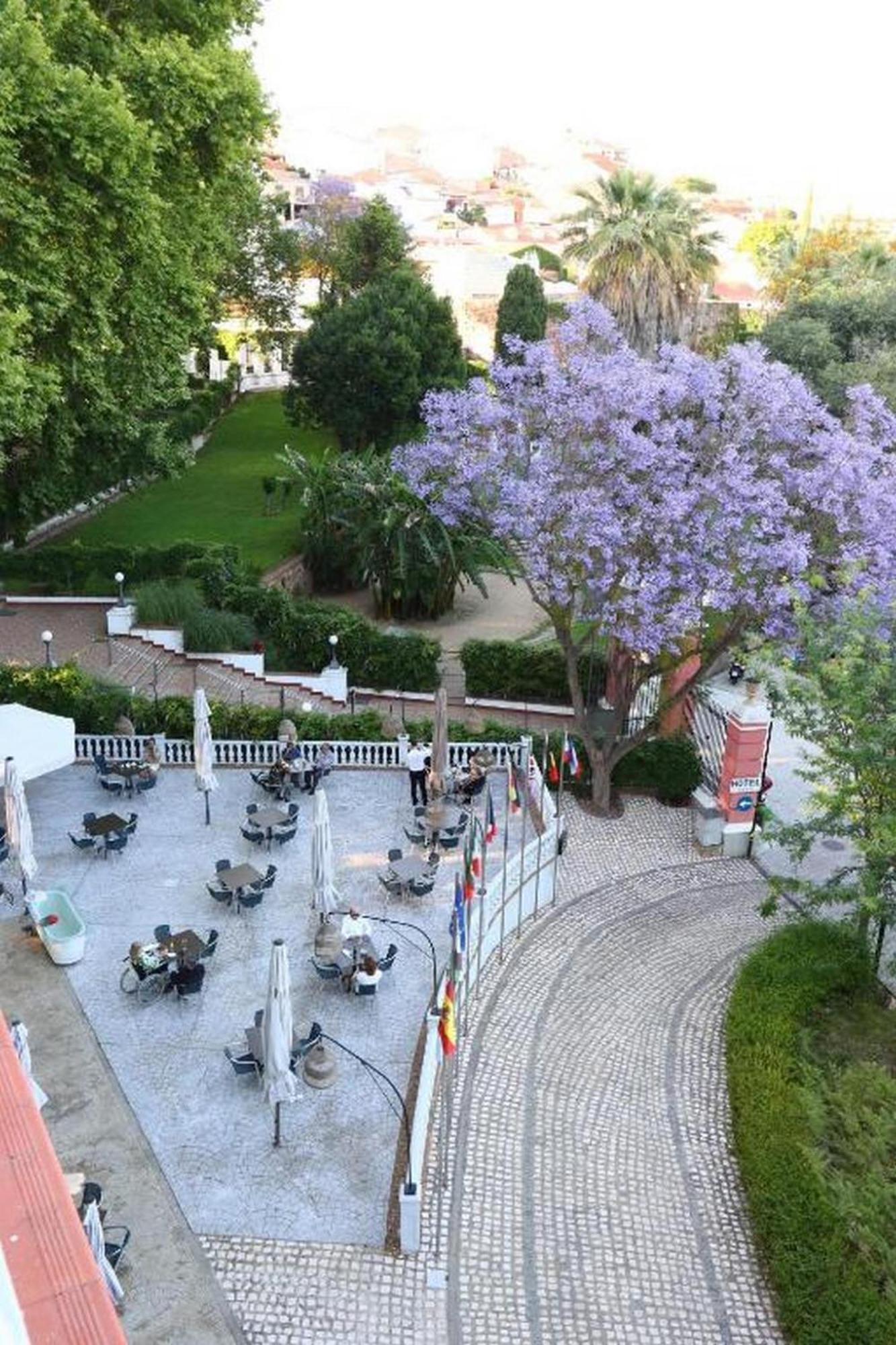 Gran Hotel Aqualange - Balneario De Alange Bagian luar foto